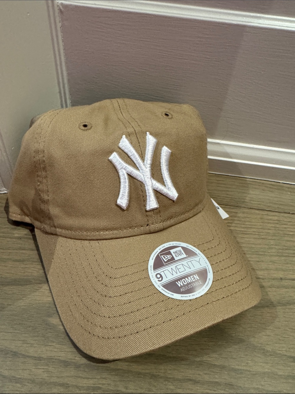 Beige - New Era - New York Yankees Baseball Cap - new with tag